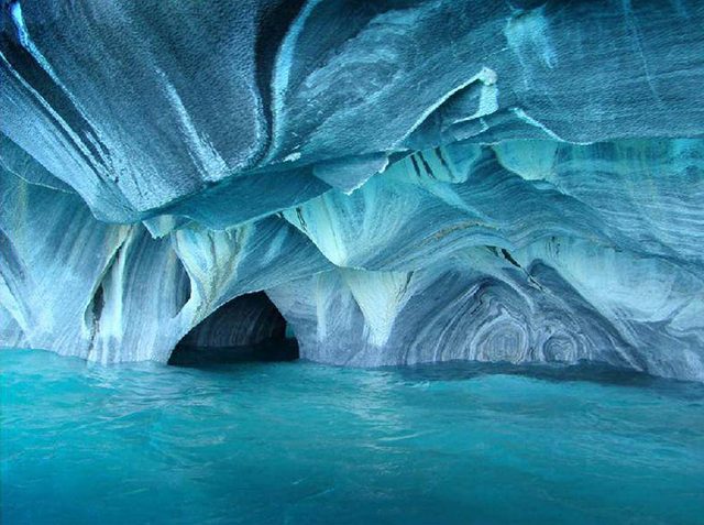 Голубая пещера.