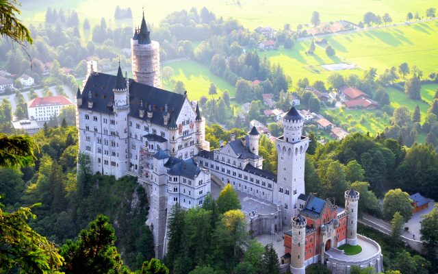 Замок в Баварии.