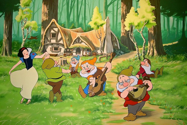 Кадр из мультфильма «Белоснежка и семь гномов».
