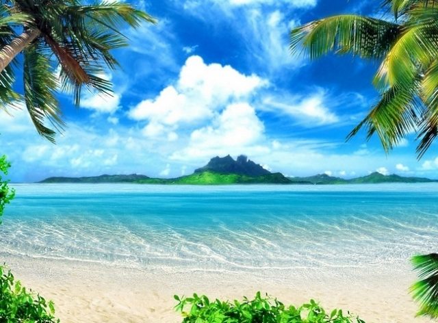 Остров, пляж, голубая вода.