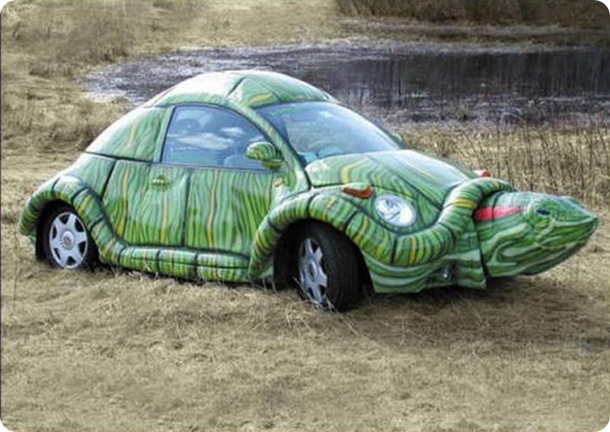 Авто в форме черепахи.