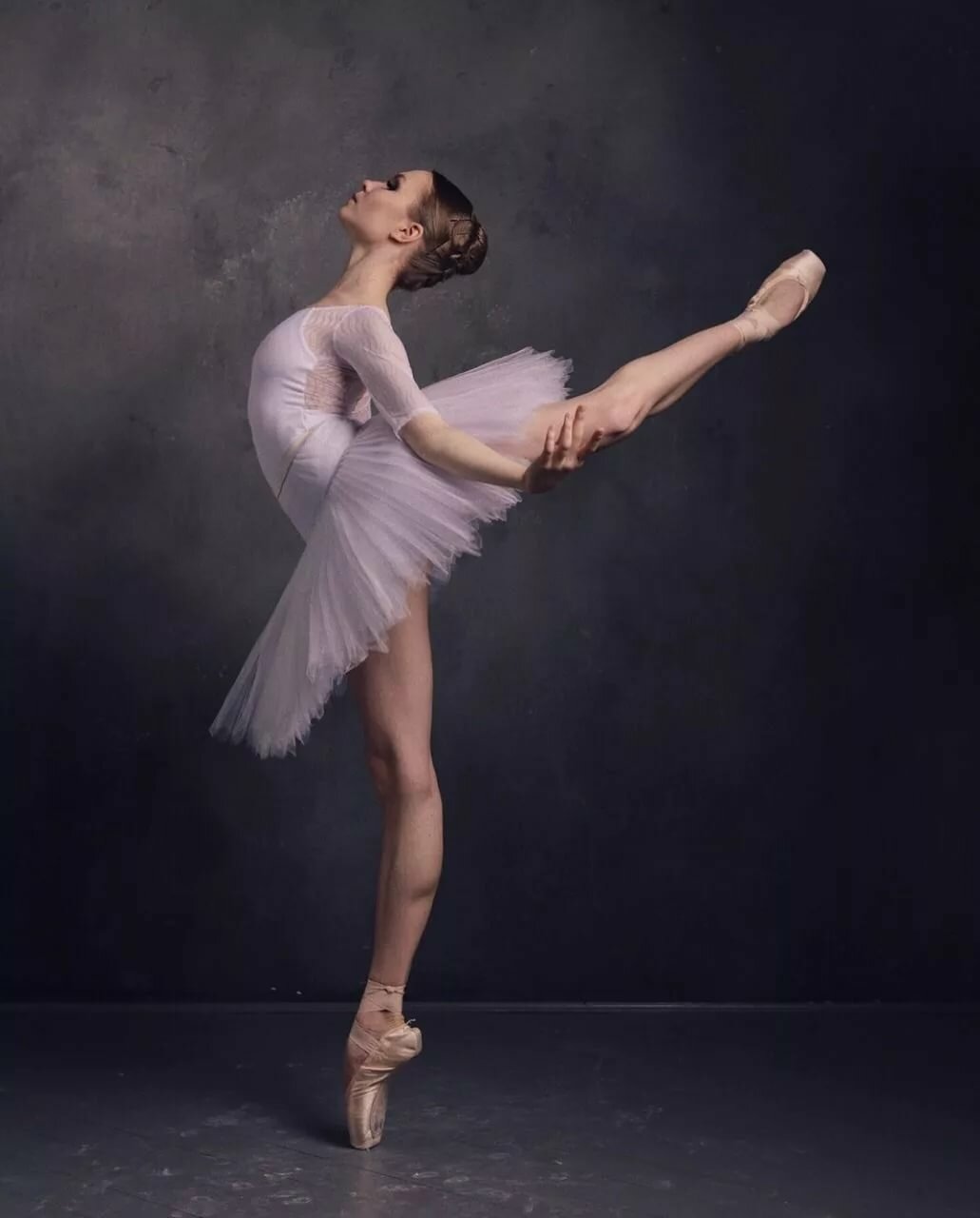 Молодая балерина
