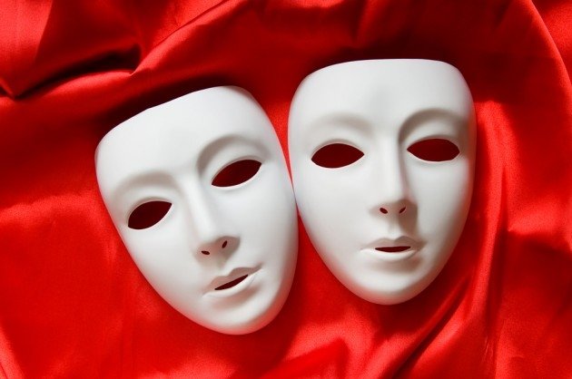 Две театральных маски