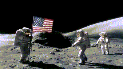 3. Смешная гифка с американцами и монстром на луне