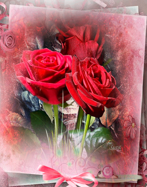 2. Красивая гифка с красными розами и поздравлением с днём рождения женщине
